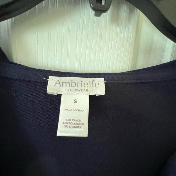 Ambrielle Sleepwear Navy Limoges Hooded Loungewear Top Size Small - Picture 4 of 4